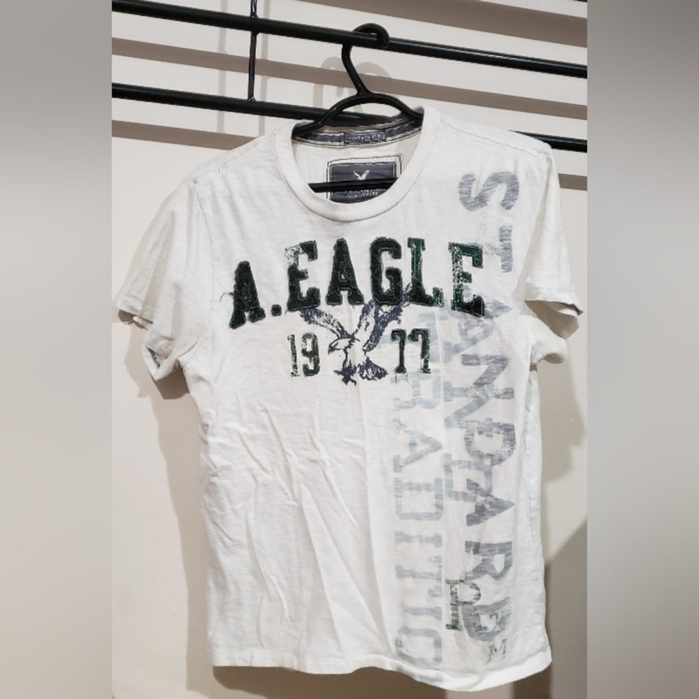 American Eagle shirt